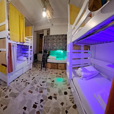 Ostello Exclusive Dependance Palermo Exterior photo